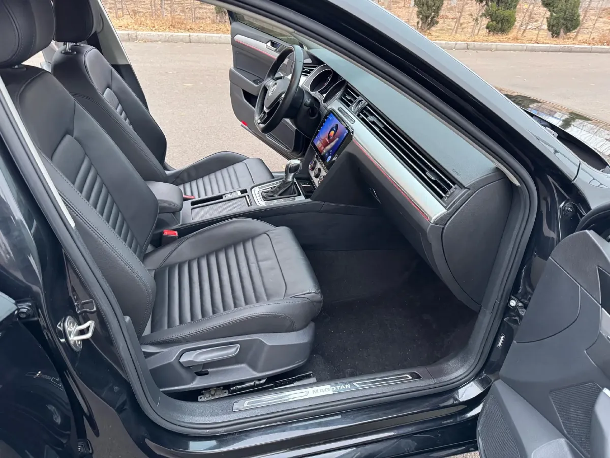 2019 Citroen C6 1.6T 170HP L4 6AT,autocango,china used car exporter,china ev exporter,chinese used car exporter,chinese used ev exporter