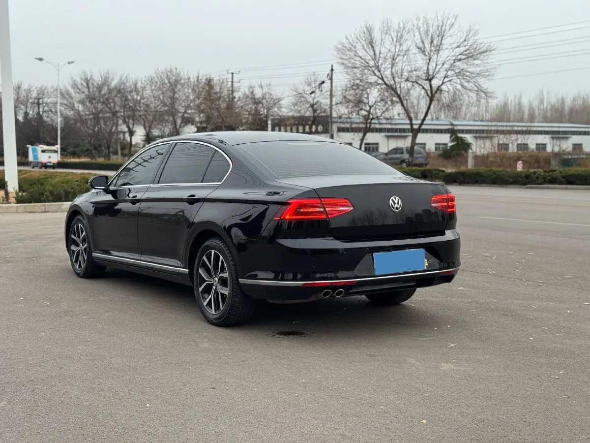 2019 Citroen C6 1.6T 170HP L4 6AT,autocango,china used car exporter,china ev exporter,chinese used car exporter,chinese used ev exporter