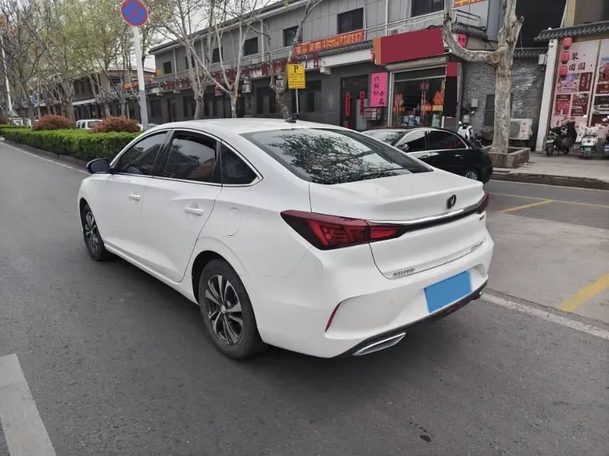 2022 ChangAn Eado 1.4T 160HP L4 7DCT,autocango,china used car exporter,china ev exporter,chinese used car exporter,chinese used ev exporter