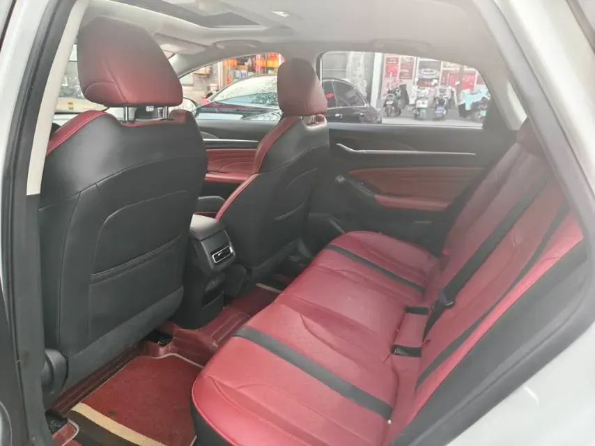 2022 ChangAn Eado 1.4T 160HP L4 7DCT,autocango,china used car exporter,china ev exporter,chinese used car exporter,chinese used ev exporter