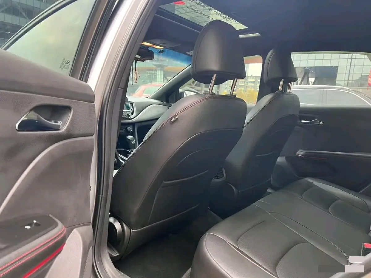 2019 Chevrolet Monza 1.3T 163HP L3 6AT,autocango,china used car exporter,china ev exporter,chinese used car exporter,chinese used ev exporter