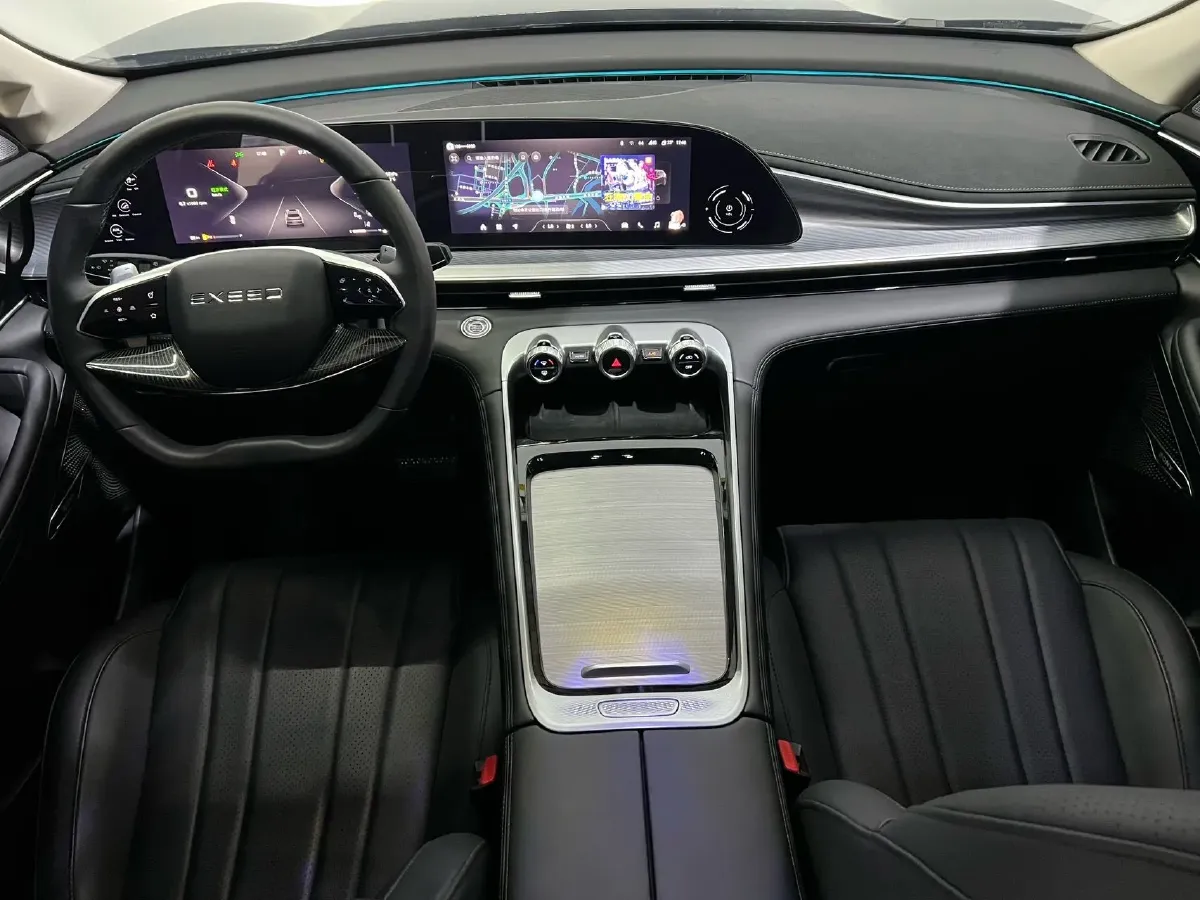 2025 Exceed TXL 1.6T 201HP L4 7DCT,autocango,china used car exporter,china ev exporter,chinese used car exporter,chinese used ev exporter