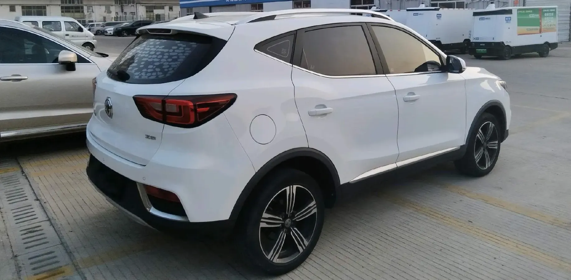 2020 MG ZS 1.5L 120HP L4 5MT,autocango,china used car exporter,china ev exporter,chinese used car exporter,chinese used ev exporter