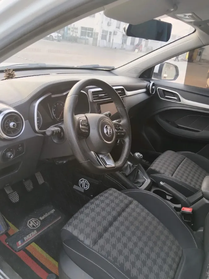 2020 MG ZS 1.5L 120HP L4 5MT,autocango,china used car exporter,china ev exporter,chinese used car exporter,chinese used ev exporter
