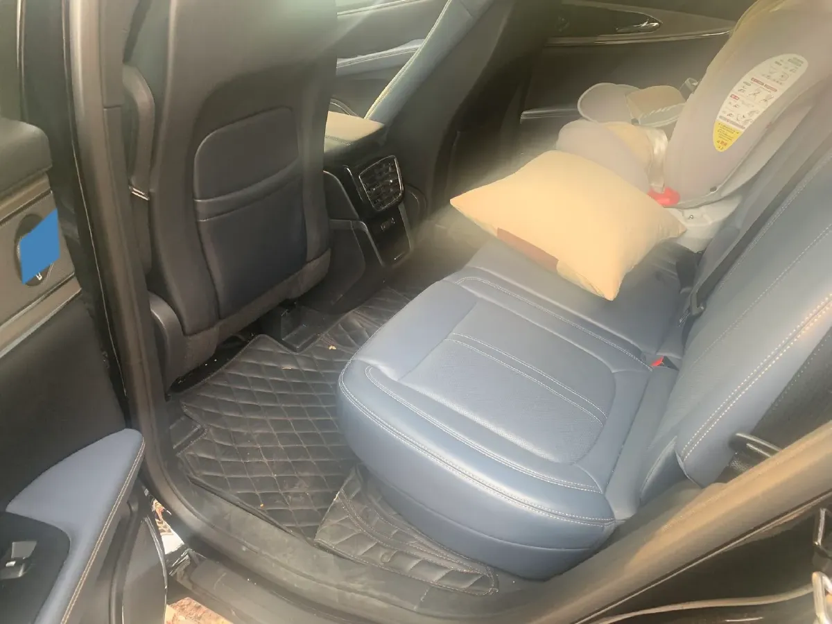 2021 Lincoln Nautilus 2.0T 245HP L4 8AT,autocango,china used car exporter,china ev exporter,chinese used car exporter,chinese used ev exporter