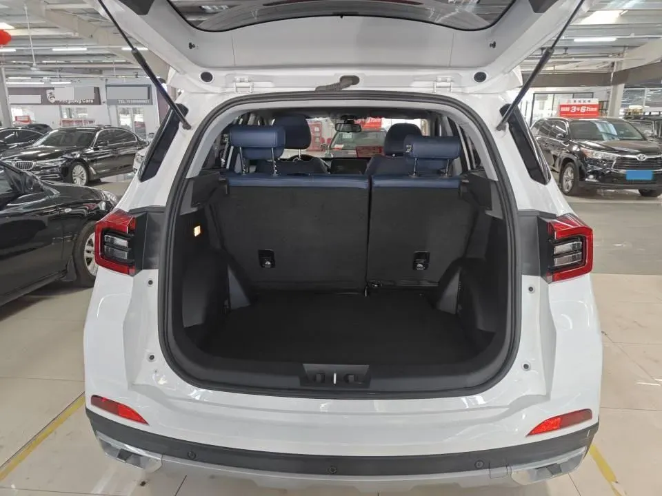 2023 Chery Tiggo 5x 1.5L 120HP L4 CVT,autocango,china used car exporter,china ev exporter,chinese used car exporter,chinese used ev exporter