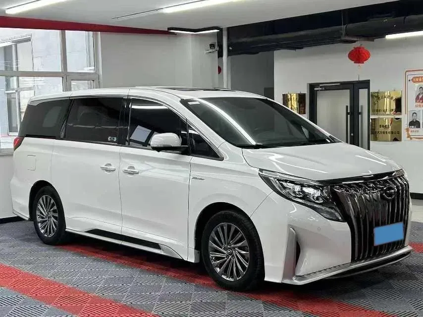 2021 GAC Trumpchi M8 2.0T 252HP L4 8AT,autocango,china used car exporter,china ev exporter,chinese used car exporter,chinese used ev exporter