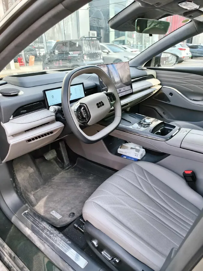 2025 Geely Galaxy Starshine 8 1.5T 163HP L4 3DHT PHEV 27.69KWH,autocango,china used car exporter,china ev exporter,chinese used car exporter,chinese used ev exporter