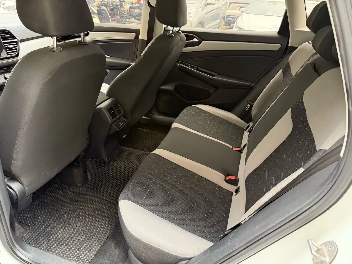 2023 Jetta VS7 1.4T 150HP L4 6AT,autocango,china used car exporter,china ev exporter,chinese used car exporter,chinese used ev exporter