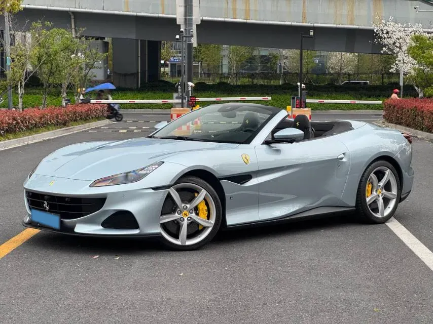 2021 Ferrari Portofino 3.9T 620HP V8 8DCT,autocango,china used car exporter,china ev exporter,chinese used car exporter,chinese used ev exporter