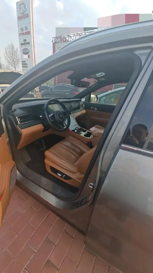 2020 Li ONE Range Extended 131HP REEV 40.5KWH,autocango,china used car exporter,china ev exporter,chinese used car exporter,chinese used ev exporter