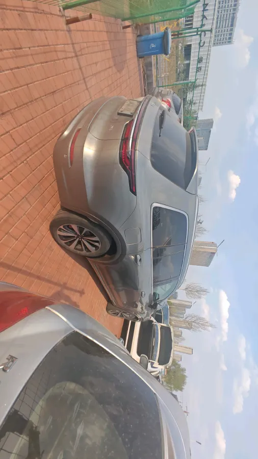2020 Li ONE Range Extended 131HP REEV 40.5KWH,autocango,china used car exporter,china ev exporter,chinese used car exporter,chinese used ev exporter