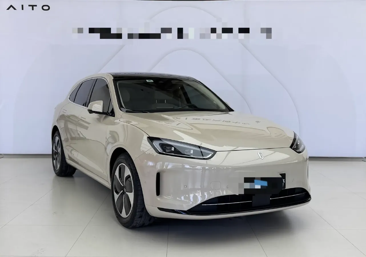 2022 Lincoln Corsair 2.0T 245HP L4 8AT,autocango,china used car exporter,china ev exporter,chinese used car exporter,chinese used ev exporter