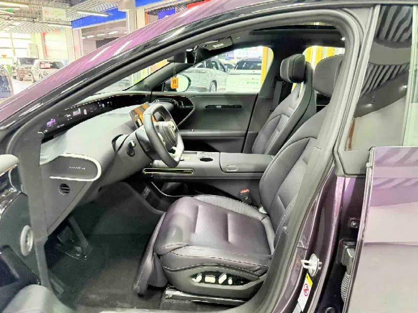 2024 Avatr 07 BEV 82.16KWH,autocango,china used car exporter,china ev exporter,chinese used car exporter,chinese used ev exporter