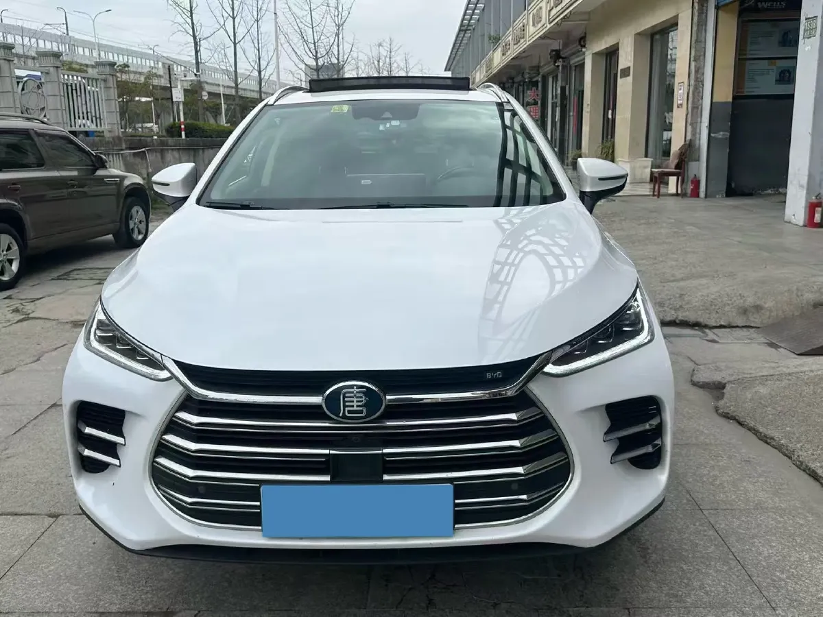 2020 DS 7 1.6T 180HP L4 8AT,autocango,china used car exporter,china ev exporter,chinese used car exporter,chinese used ev exporter
