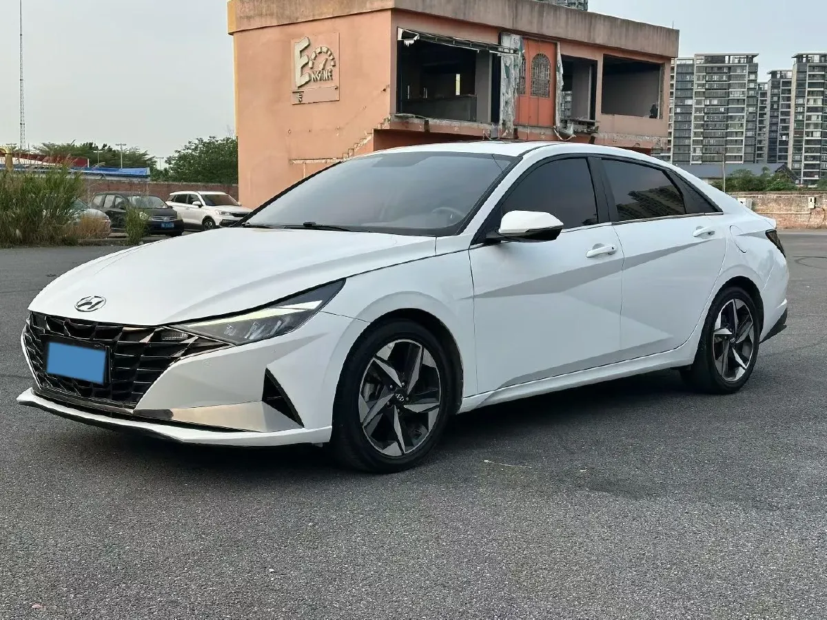 2022 Hyundai Elantra 1.5L 115HP L4 CVT,autocango,china used car exporter,china ev exporter,chinese used car exporter,chinese used ev exporter