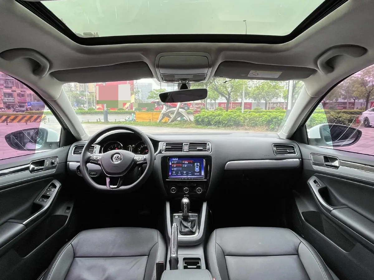 2018 Volkswagen Bora 1.4T 131HP L4 7DCT,autocango,china used car exporter,china ev exporter,chinese used car exporter,chinese used ev exporter