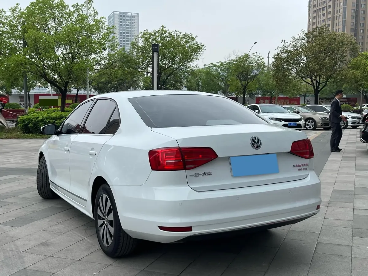 2018 Volkswagen Bora 1.4T 131HP L4 7DCT,autocango,china used car exporter,china ev exporter,chinese used car exporter,chinese used ev exporter