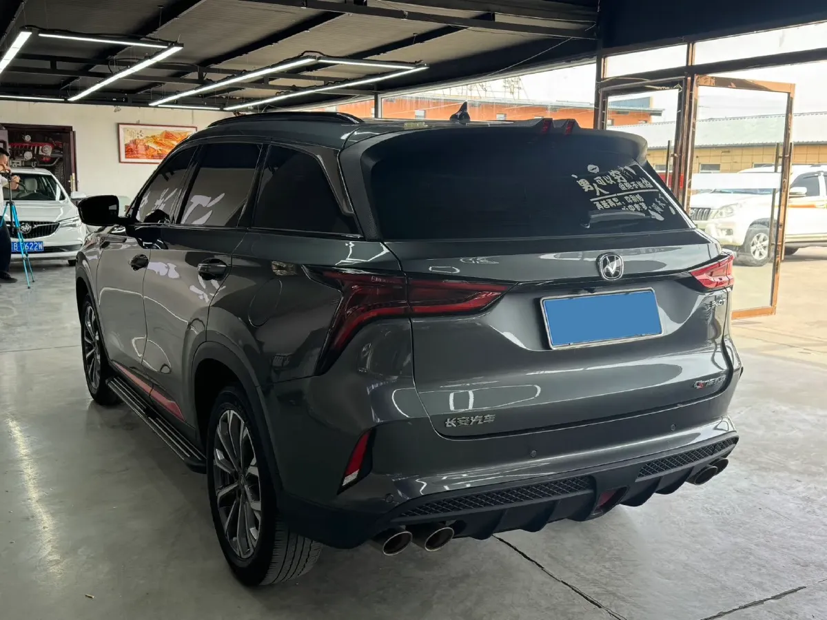 2021 ChangAn CS75 Plus 2.0T 233HP L4 8AT,autocango,china used car exporter,china ev exporter,chinese used car exporter,chinese used ev exporter