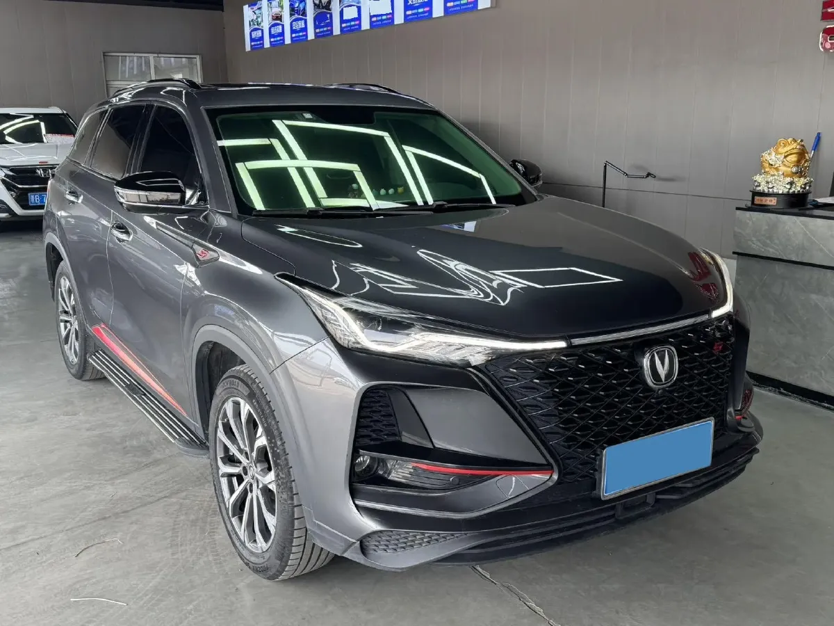 2021 ChangAn CS75 Plus 2.0T 233HP L4 8AT,autocango,china used car exporter,china ev exporter,chinese used car exporter,chinese used ev exporter