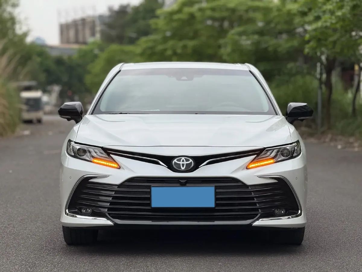 2021 Toyota Camry 2.0L 178HP L4 CVT,autocango,china used car exporter,china ev exporter,chinese used car exporter,chinese used ev exporter