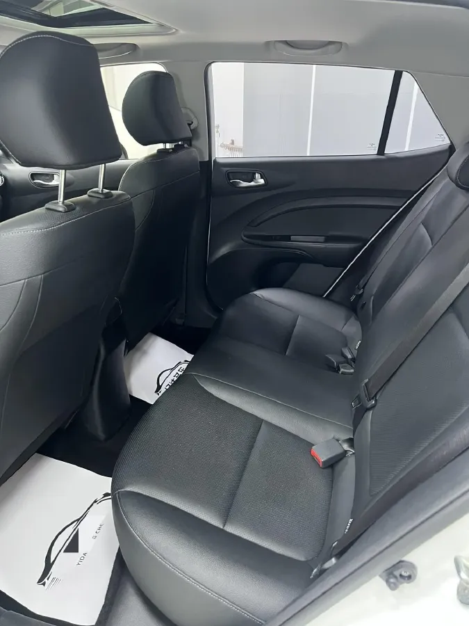 2021 Kia KX1 1.4L 100HP L4 CVT,autocango,china used car exporter,china ev exporter,chinese used car exporter,chinese used ev exporter