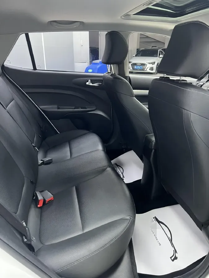 2021 Kia KX1 1.4L 100HP L4 CVT,autocango,china used car exporter,china ev exporter,chinese used car exporter,chinese used ev exporter