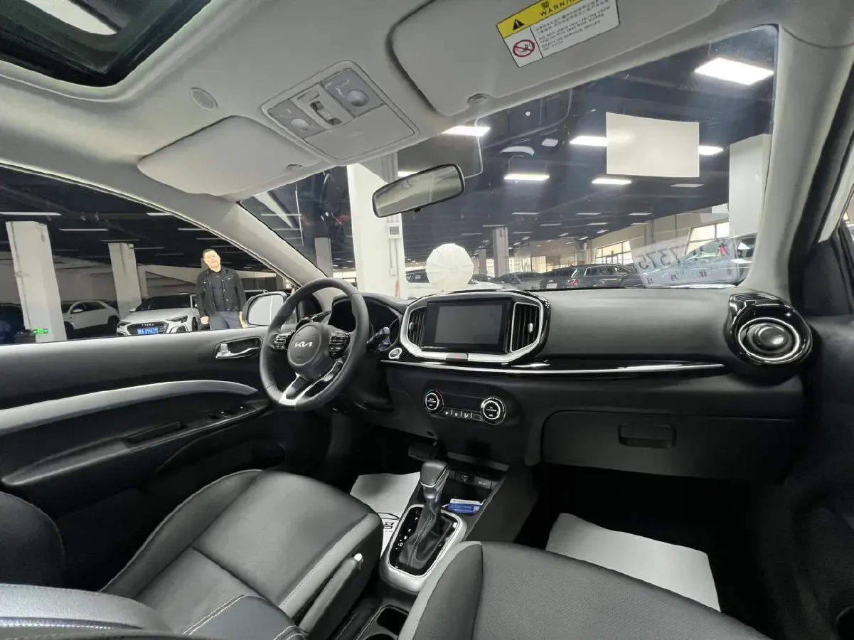 2021 Kia KX1 1.4L 100HP L4 CVT,autocango,china used car exporter,china ev exporter,chinese used car exporter,chinese used ev exporter