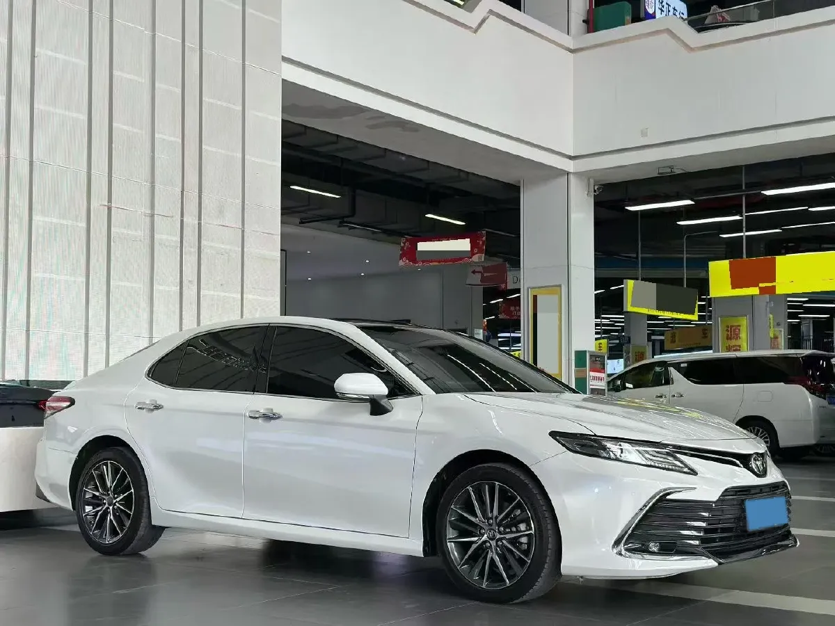 2021 Toyota Camry 2.5L 209HP L4 8AT,autocango,china used car exporter,china ev exporter,chinese used car exporter,chinese used ev exporter