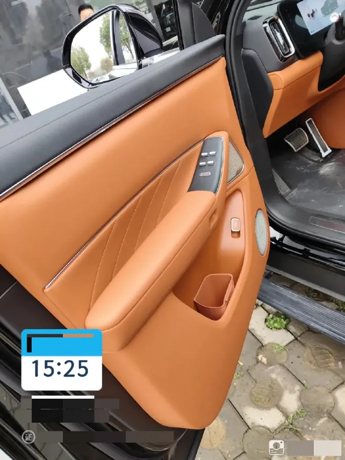 2025 AITO AITO M8 BEV,autocango,china used car exporter,china ev exporter,chinese used car exporter,chinese used ev exporter