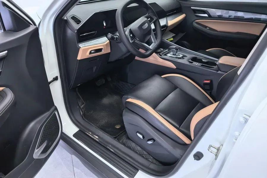 2024 Geely OkavangoPRO 1.5T 181HP L4 7DCT,autocango,china used car exporter,china ev exporter,chinese used car exporter,chinese used ev exporter