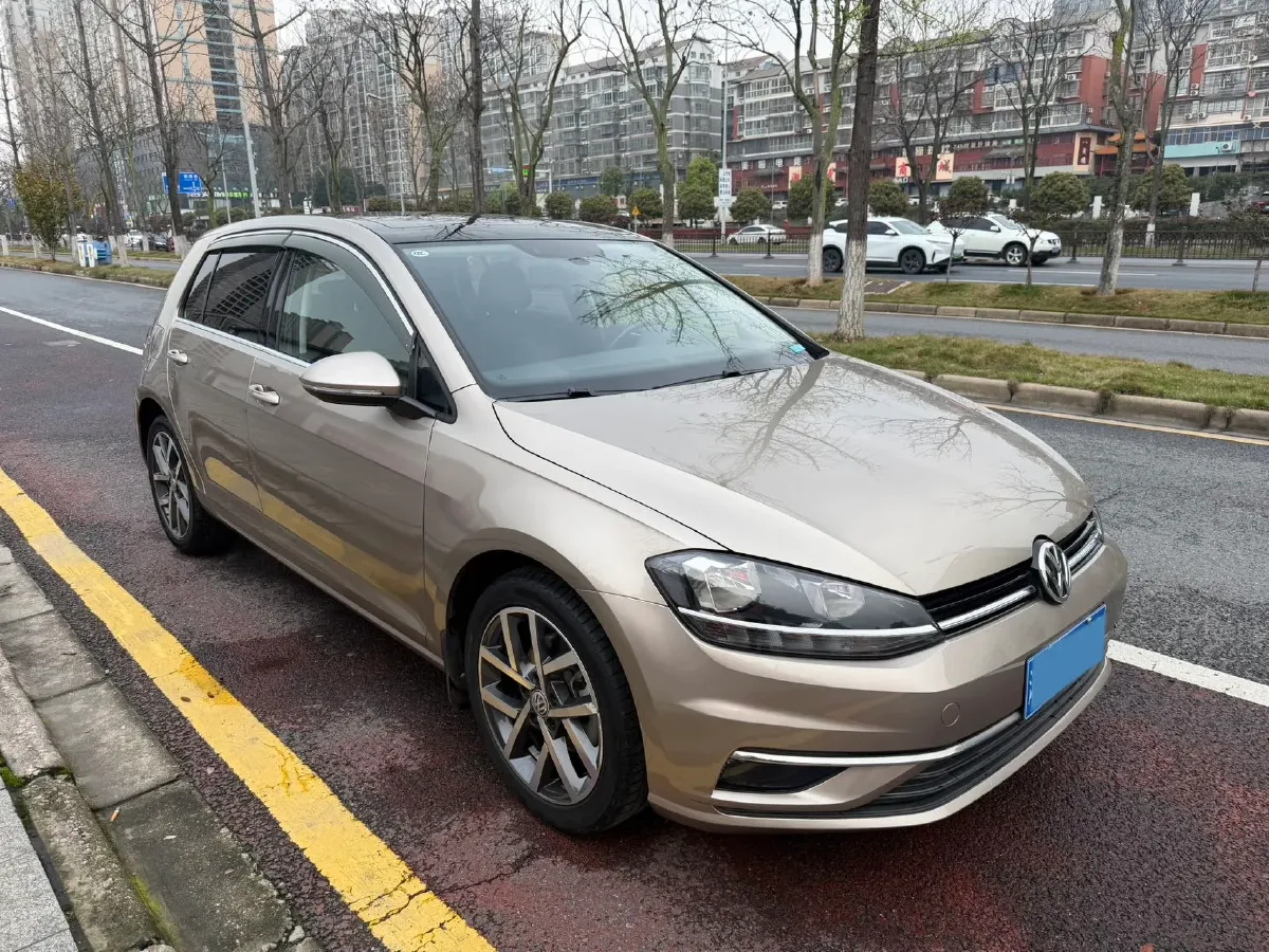 2020 Volkswagen Golf 1.4T 150HP L4 7DCT,autocango,china used car exporter,china ev exporter,chinese used car exporter,chinese used ev exporter