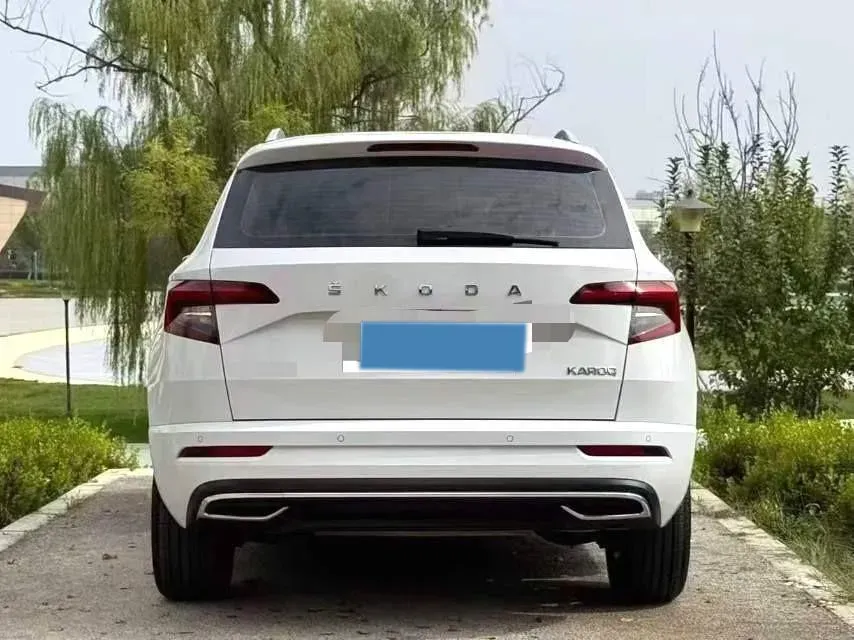 2024 Skoda Karoq 1.4T 150HP L4 7DCT,autocango,china used car exporter,china ev exporter,chinese used car exporter,chinese used ev exporter