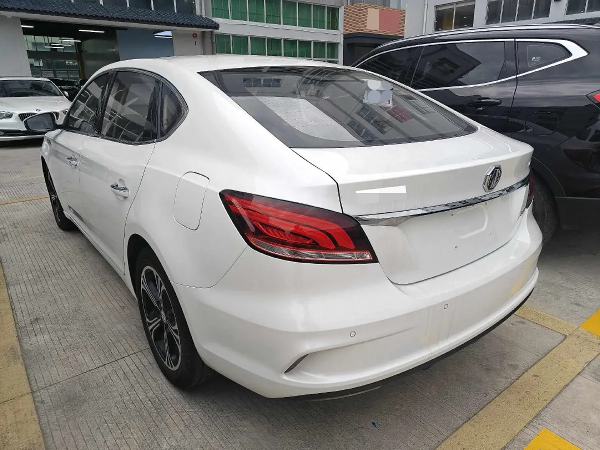 2017 MG MG6 1.5T 169HP L4 7DCT,autocango,china used car exporter,china ev exporter,chinese used car exporter,chinese used ev exporter