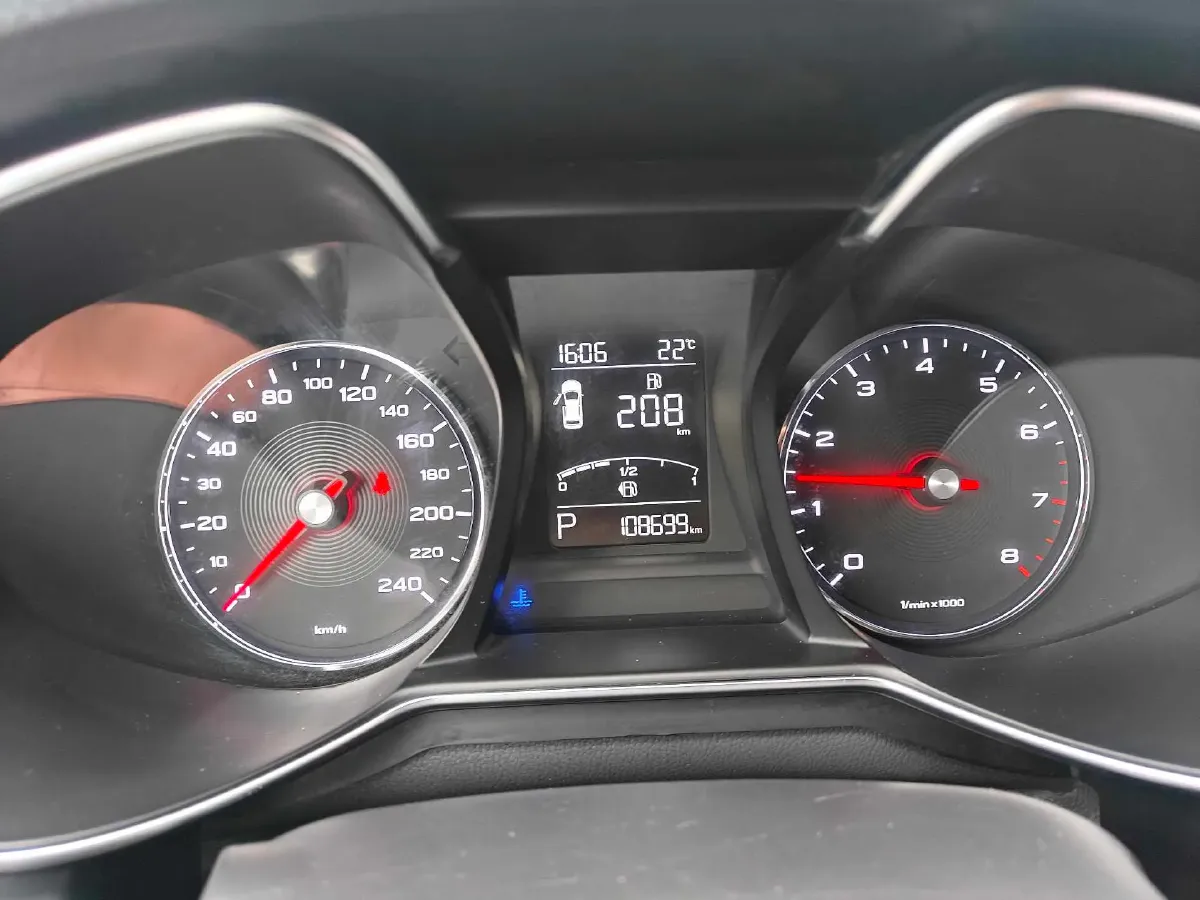 2017 MG MG6 1.5T 169HP L4 7DCT,autocango,china used car exporter,china ev exporter,chinese used car exporter,chinese used ev exporter