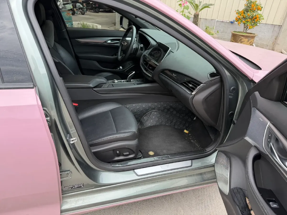 2023 Cadillac CT5 2.0T 237HP L4 10AT,autocango,china used car exporter,china ev exporter,chinese used car exporter,chinese used ev exporter