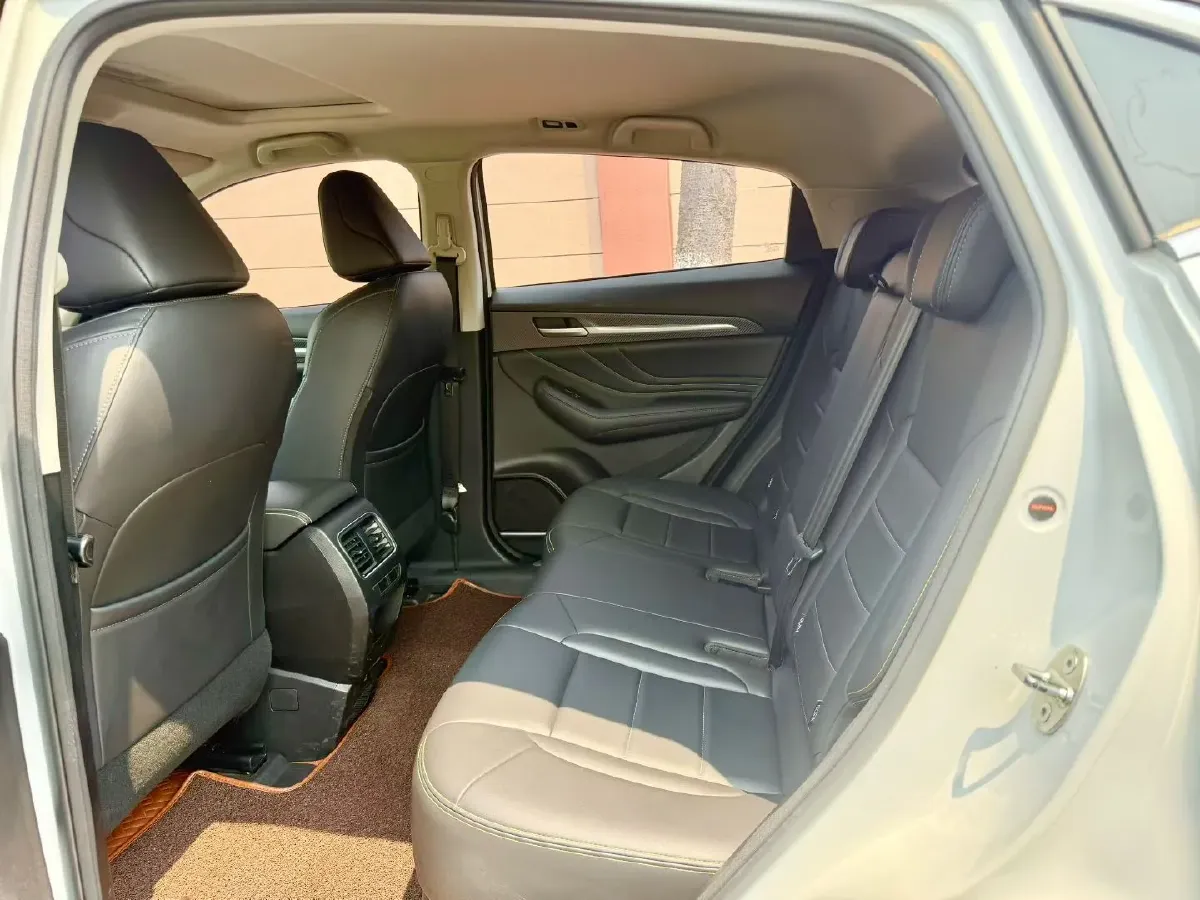 2021 Haval F7x 1.5T 169HP L4 7DCT,autocango,china used car exporter,china ev exporter,chinese used car exporter,chinese used ev exporter