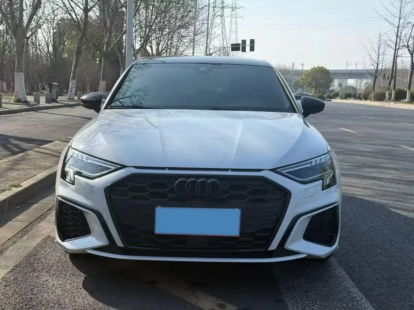 2024 Audi A3 1.4T 150HP L4 7DCT,autocango,china used car exporter,china ev exporter,chinese used car exporter,chinese used ev exporter