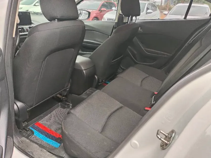 2017 Mazda 3 Axela 1.5L 117HP L4 6AT,autocango,china used car exporter,china ev exporter,chinese used car exporter,chinese used ev exporter