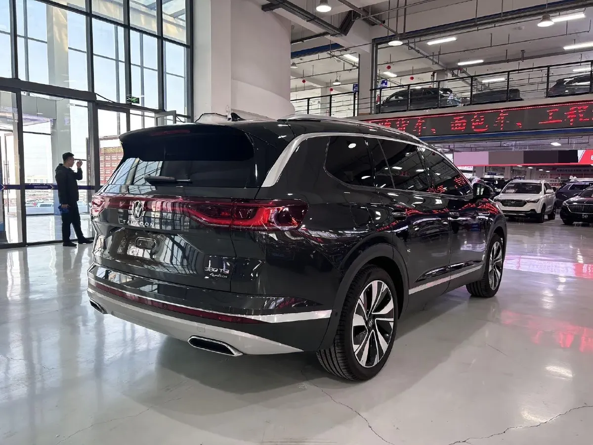 2023 Volkswagen Talagon 2.0T 220HP L4 7DCT,autocango,china used car exporter,china ev exporter,chinese used car exporter,chinese used ev exporter
