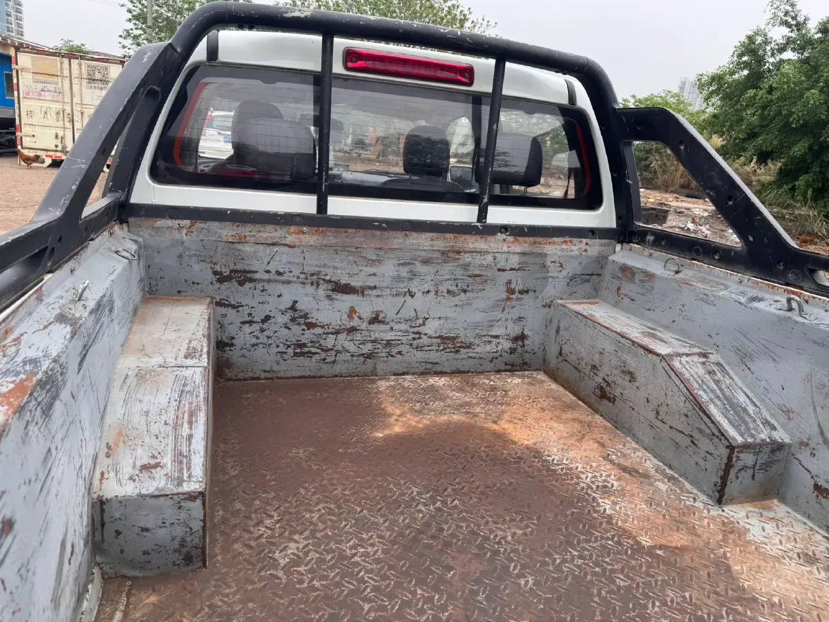 2018 MAXUS XinTu V80 2.5T 136HP L4 6MT,autocango,china used car exporter,china ev exporter,chinese used car exporter,chinese used ev exporter