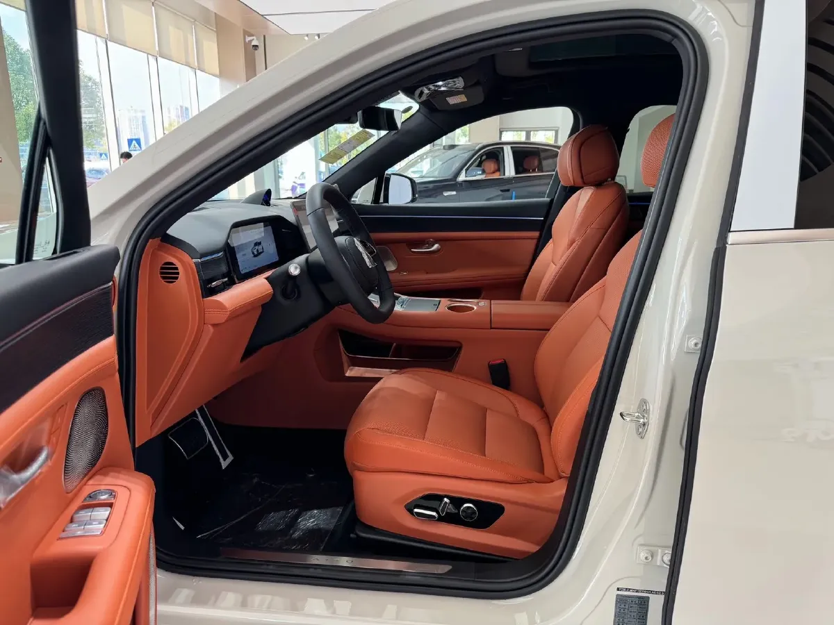 2025 AITO AITO M5 1.5T 152HP L4 REEV 42KWH,autocango,china used car exporter,china ev exporter,chinese used car exporter,chinese used ev exporter