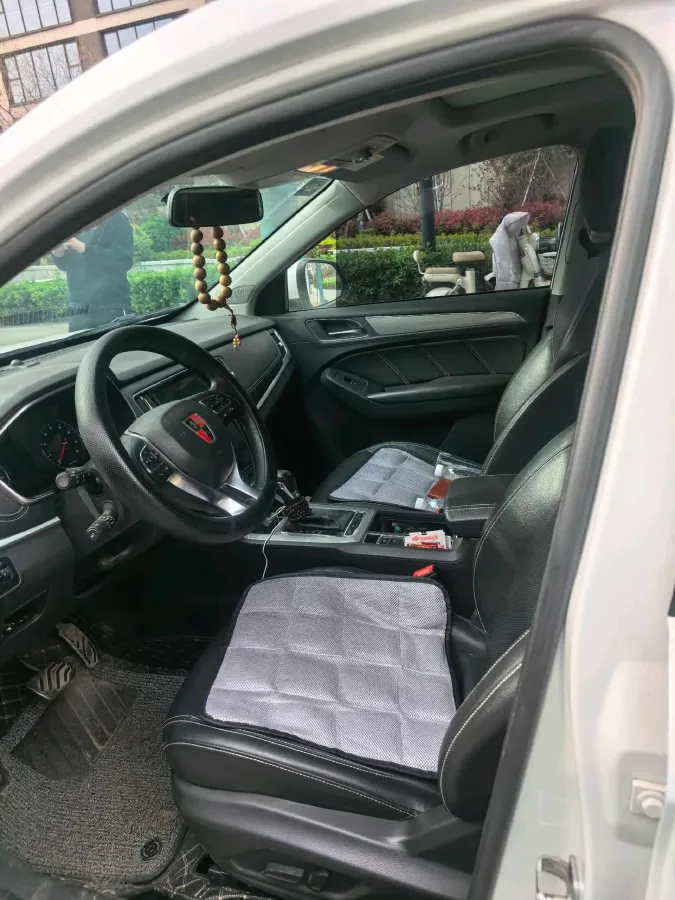 2018 Roewe RX5 1.5T 169HP L4 7DCT,autocango,china used car exporter,china ev exporter,chinese used car exporter,chinese used ev exporter