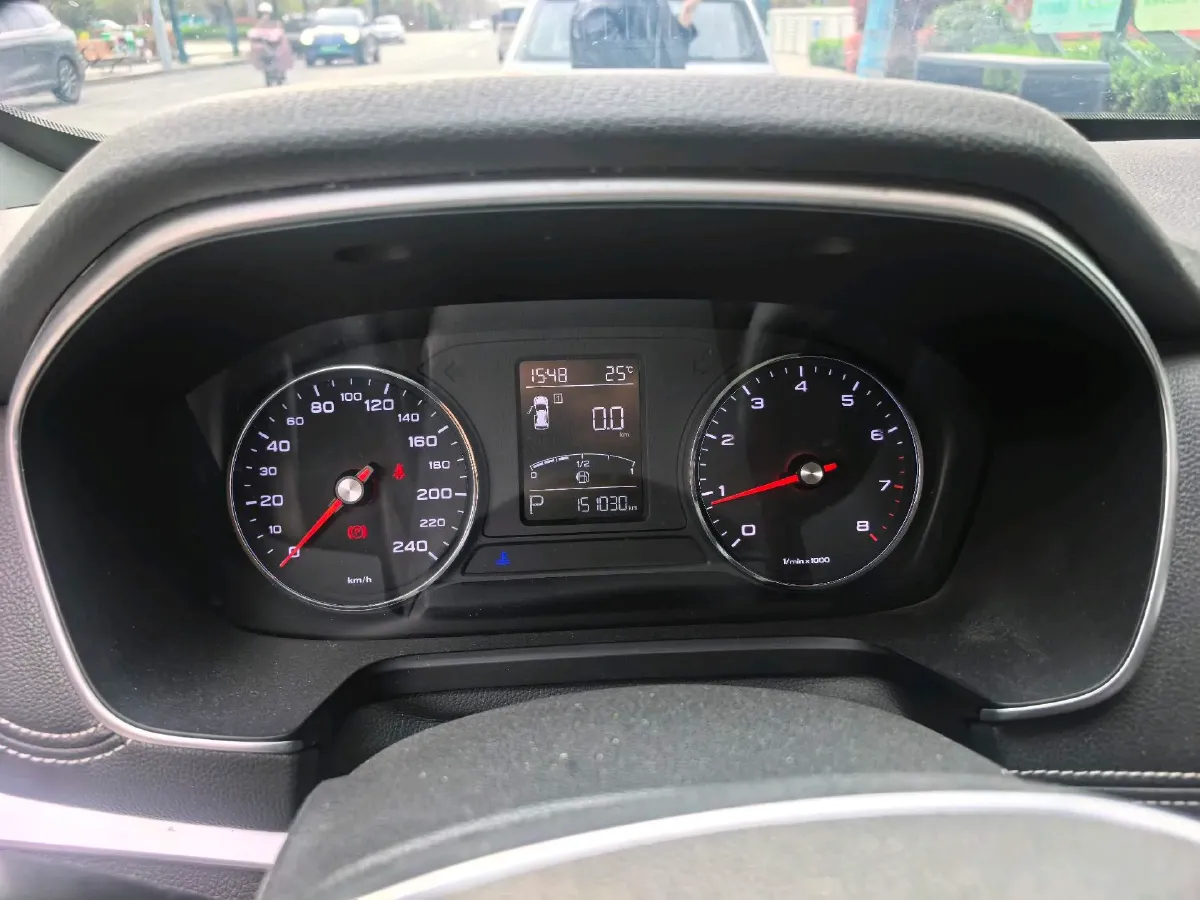 2018 Roewe RX5 1.5T 169HP L4 7DCT,autocango,china used car exporter,china ev exporter,chinese used car exporter,chinese used ev exporter