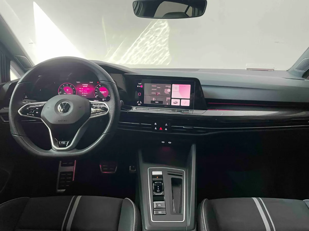 2023 Volkswagen Golf 1.4T 150HP L4 7DCT,autocango,china used car exporter,china ev exporter,chinese used car exporter,chinese used ev exporter