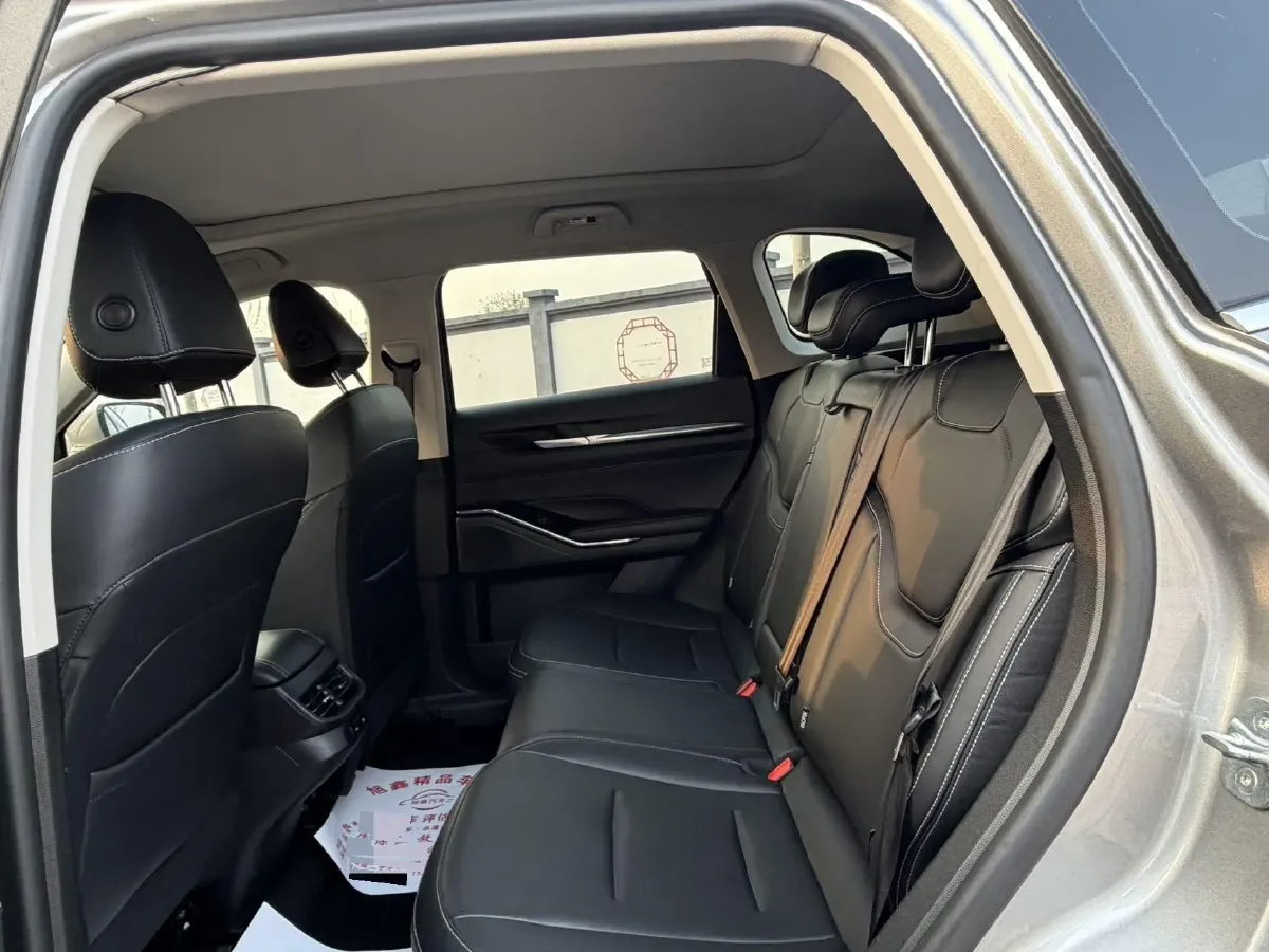 2021 Haval H6 1.5T 169HP L4 7DCT,autocango,china used car exporter,china ev exporter,chinese used car exporter,chinese used ev exporter