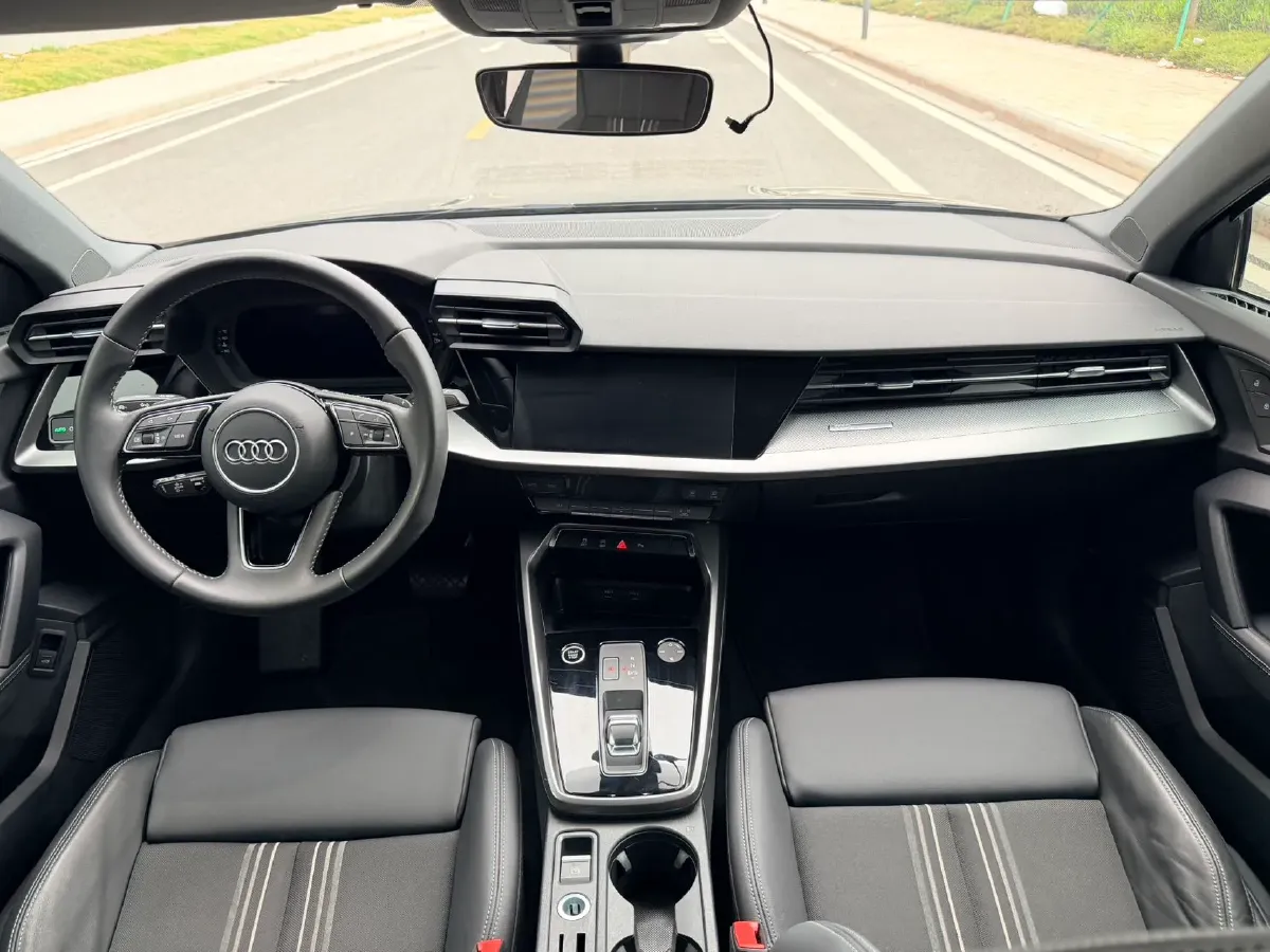 2021 Audi A3 1.4T 150HP L4 7DCT,autocango,china used car exporter,china ev exporter,chinese used car exporter,chinese used ev exporter