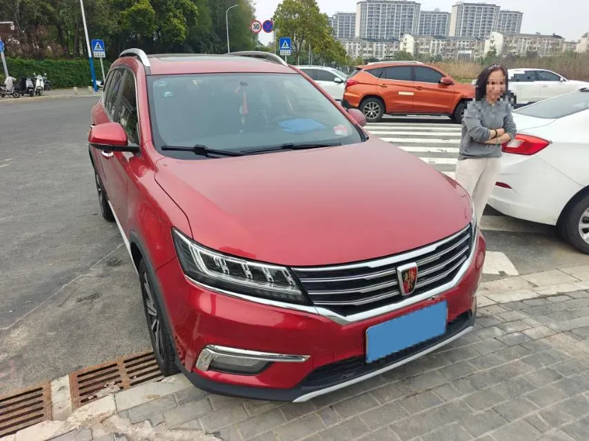 2019 Roewe i6 1.5T 169HP L4 7DCT,autocango,china used car exporter,china ev exporter,chinese used car exporter,chinese used ev exporter