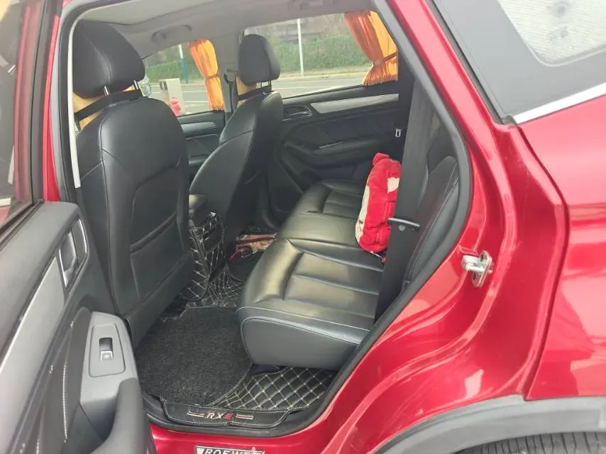 2019 Roewe i6 1.5T 169HP L4 7DCT,autocango,china used car exporter,china ev exporter,chinese used car exporter,chinese used ev exporter