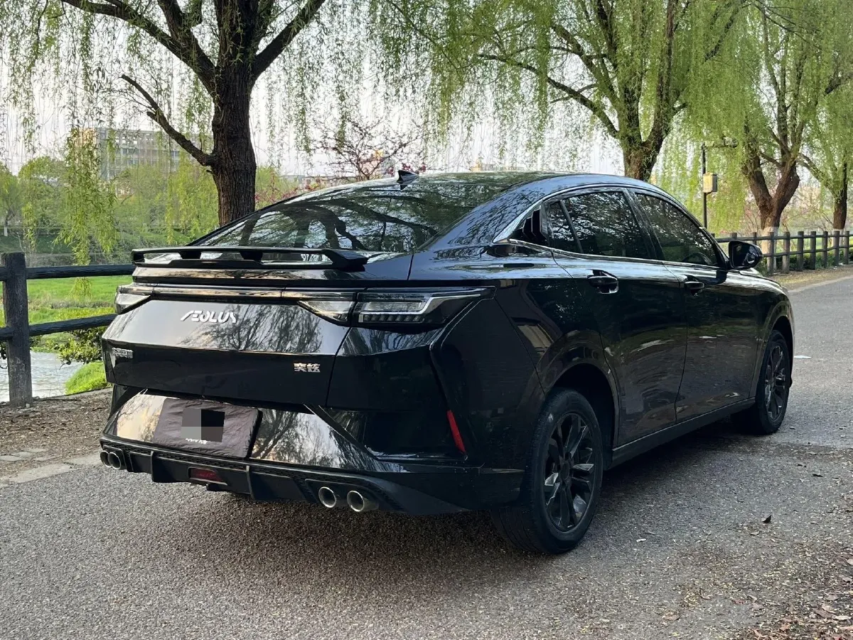 2023 DongFeng Aeolus YiXuan 1.5L 125HP L4 6DCT,autocango,china used car exporter,china ev exporter,chinese used car exporter,chinese used ev exporter